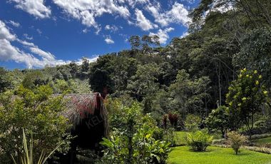 EN VENTA FINCA ECOTURISTICA EN VEREDA HOYA GRANDE, LA VEGA CUNDINAMARCA.