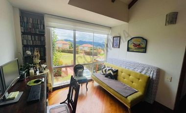 VENDO CASA MACADAMIA LA CALERA