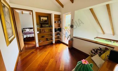 VENDO CASA MACADAMIA LA CALERA