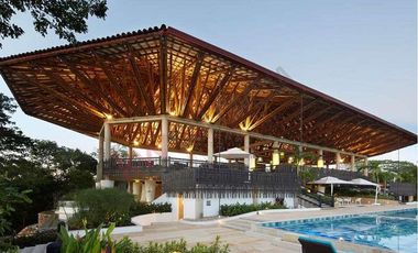 VENDO CASA CLUB PUERTO PEÑALISA GIRARDOT
