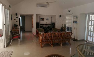 VENDO CASA CLUB PUERTO PEÑALISA GIRARDOT