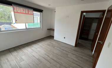 CASA EN VENTA FRACCIONAMIENTO MADEIRAS ZAPOPAN