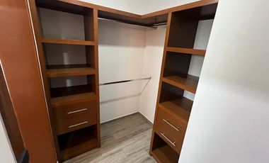 CASA EN VENTA FRACCIONAMIENTO MADEIRAS ZAPOPAN