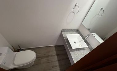 CASA EN VENTA FRACCIONAMIENTO MADEIRAS ZAPOPAN