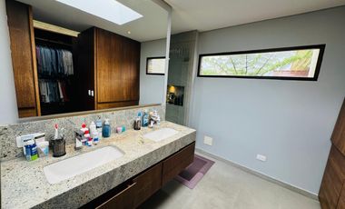 VENDO CASA DE CAMPO EN LA CALERA