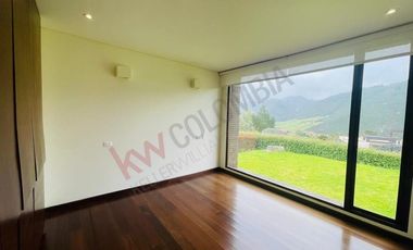 VENDO CASA DE CAMPO EN LA CALERA