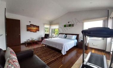 !Buenas noticias¡ . Una Increible casa, recién salida del horno.-8069