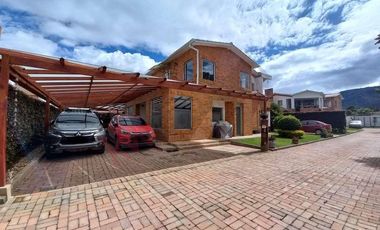 !Buenas noticias¡ . Una Increible casa, recién salida del horno.-8069