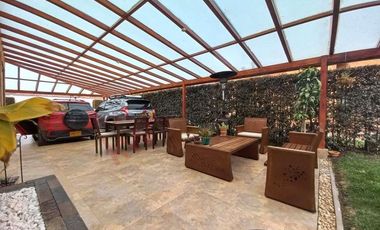 !Buenas noticias¡ . Una Increible casa, recién salida del horno.-8069
