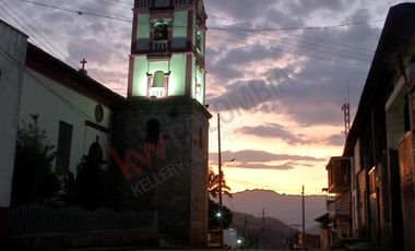 EN VENTA CASA EN GUAYABAL DE SÍQUIMA