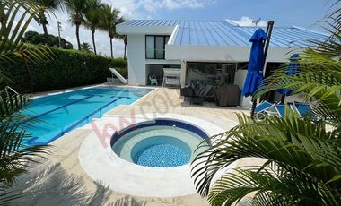 EN VENTA HERMOSA CASA CAMPESTRE A PUERTA CERRADA EN GIRARDOT