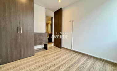 Venta - Apartamento Esquinero En Primer Piso