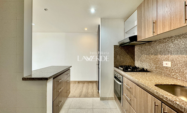 Venta - Apartamento Esquinero En Primer Piso