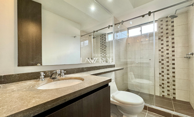 Venta - Apartamento Esquinero En Primer Piso