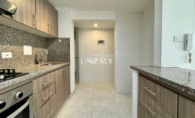 Venta - Apartamento Esquinero En Primer Piso