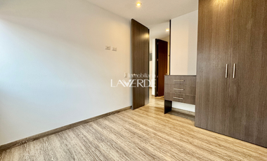 Venta - Apartamento Esquinero En Primer Piso