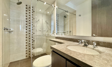 Venta - Apartamento Esquinero En Primer Piso