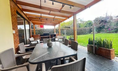 Casa Campestre En Exclusivo Conjunto Con Parcelación Amplia. Cota, Cundinamarca