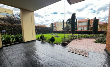Casa Campestre En Exclusivo Conjunto Con Parcelación Amplia. Cota, Cundinamarca