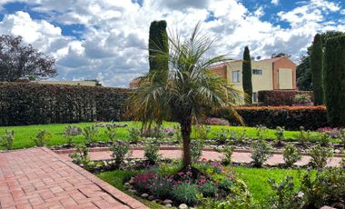 Casa Campestre En Exclusivo Conjunto Con Parcelación Amplia. Cota, Cundinamarca