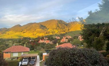 VENDO HERMOSA CASA MACADAMIA LA CALERA