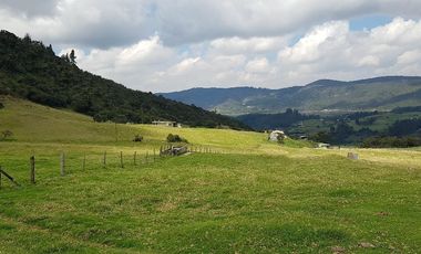 Vendo Lote En La Calera, Semiurbano A Solo 10 Minutos De La Plaza Principal