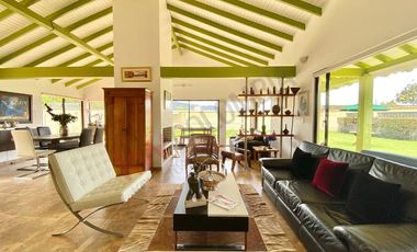 En Venta Casa Campestre En Cajica - Cundinamarca