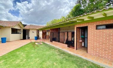 En Venta Casa Campestre En Cajica - Cundinamarca