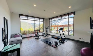 VENDO CASA ESPECTACULAR EN LA CALERA