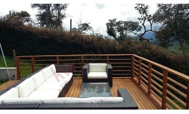 VENDO ESPLENDIDA CASA DE CAMPO EN LA CALERA