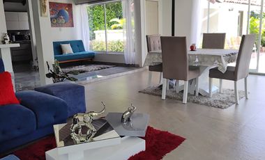 Venta Casa campestre condominio las Palmeras Jamundí, Valle Del Cauca