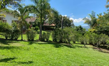 Venta Lote Campestre En Fusagasugá Con Acceso A Piscina, Cancha De Tenis Y Más