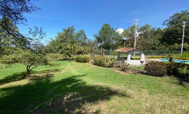 Venta Lote Campestre En Fusagasugá Con Acceso A Piscina, Cancha De Tenis Y Más