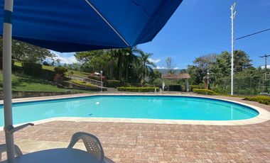 Venta Lote Campestre En Fusagasugá Con Acceso A Piscina, Cancha De Tenis Y Más