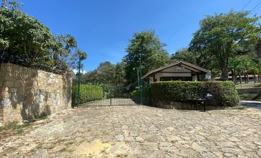 Venta Lote Campestre En Fusagasugá Con Acceso A Piscina, Cancha De Tenis Y Más