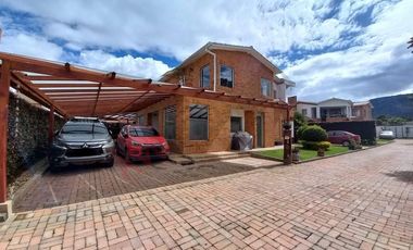 ARRIENDO CASA EN CHIA CUNDINAMARCA-8070