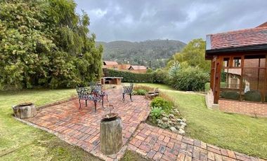 CASA EN VENTA, CONJUNTO TEUSACA, LA CALERA.-8551