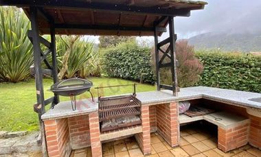 CASA EN VENTA, CONJUNTO TEUSACA, LA CALERA.-8551