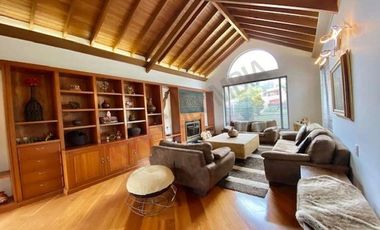 CASA EN VENTA, CONJUNTO TEUSACA, LA CALERA.-8551