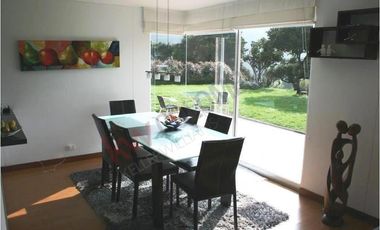 VENDO HERMOSA CASA MACADAMIA LA CALERA