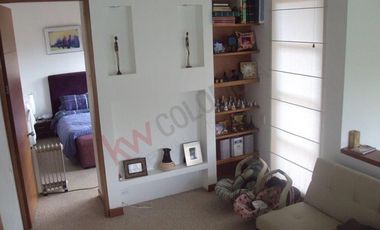 VENDO HERMOSA CASA MACADAMIA LA CALERA