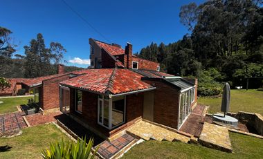 Casa Campestre En Parcelación Páramo Del Bosque, Via La Calera