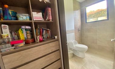 Arriendo Hermosa Casa 1 Nivel - Club House- La Calera