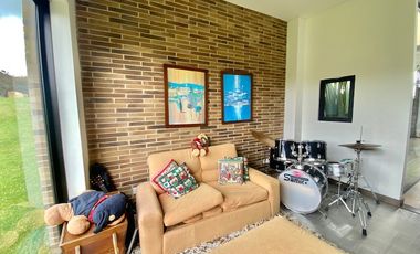 Arriendo Hermosa Casa 1 Nivel - Club House- La Calera