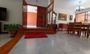 Casa en Venta en el Poblado Cola del Zorro