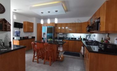 Casa en Venta en el Poblado Cola del Zorro