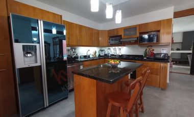 Casa en Venta en el Poblado Cola del Zorro