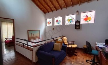 Casa en Venta en el Poblado Cola del Zorro