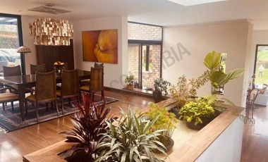 VENDO MAGNIFICA CASA LA CALERA