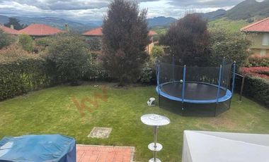 VENDO CASA MACADAMIA EXCLUSIVO CONJUNTO EN LA CALERA